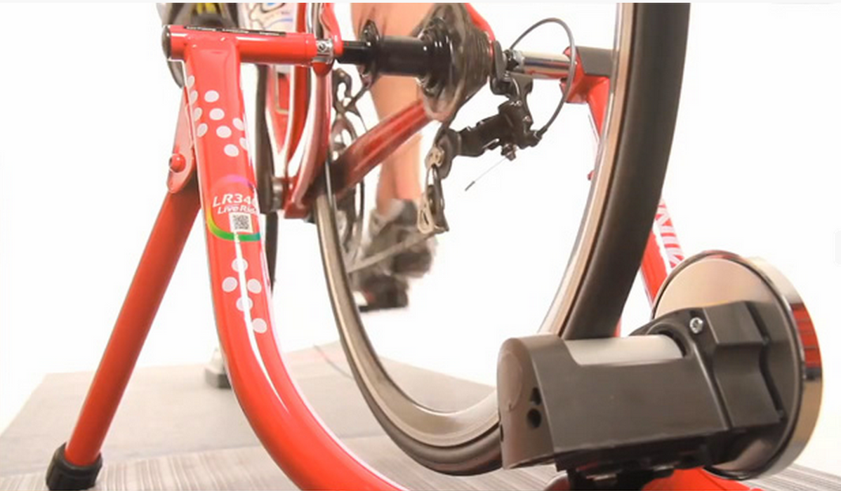 Minoura LR341 Indoor Bicycle Trainer