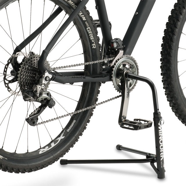 Minoura SPN-20 Spindle Stand for Bicycle Crank Spindle