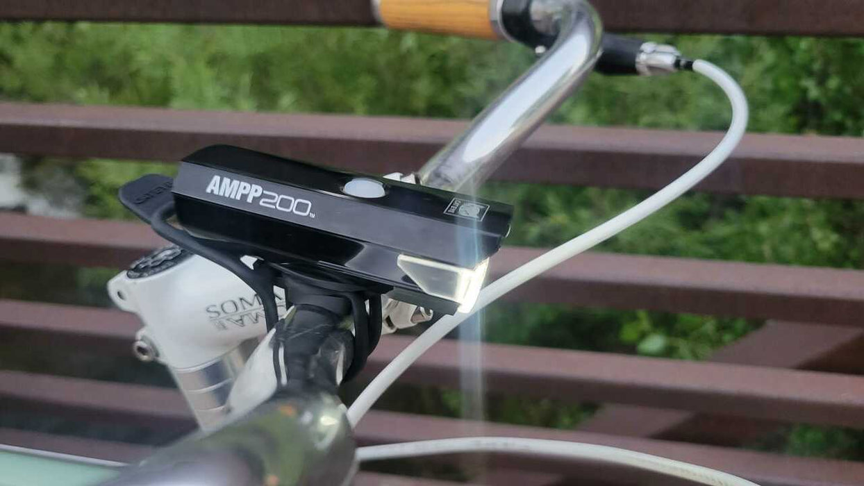CATEYE AMPP 200 USB Rechargeable Front Light