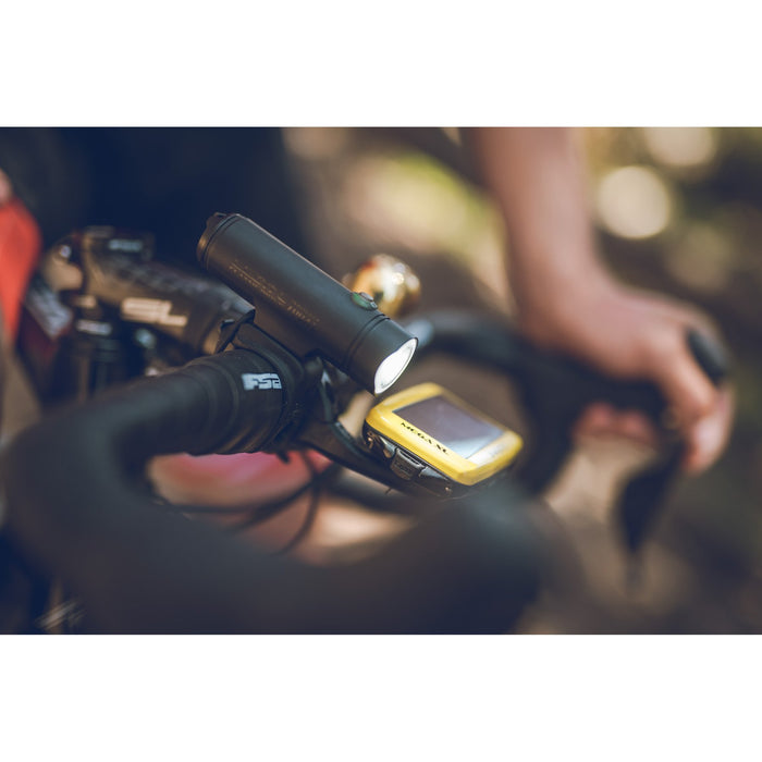 Lezyne Classic Drive 700XL USB Rechargeable Front Light