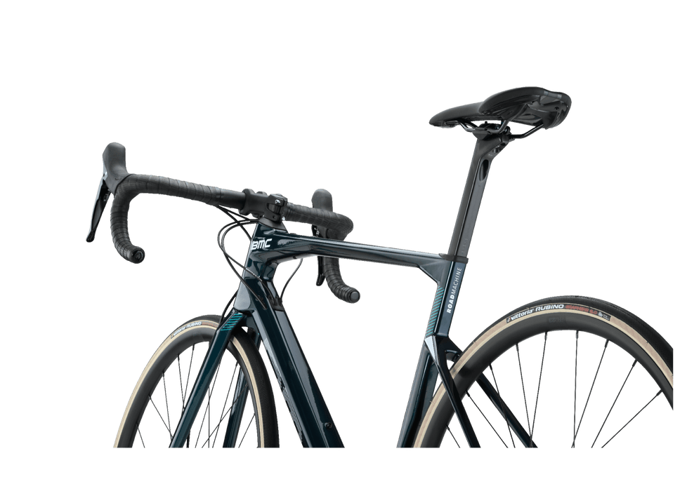 BMC ROADMACHINE Seven 2023 with Shimano 105 R7020