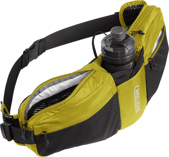 Camelbak Podium Flow 4 Belt Waist Pouch with 21oz BPA Free Bottle